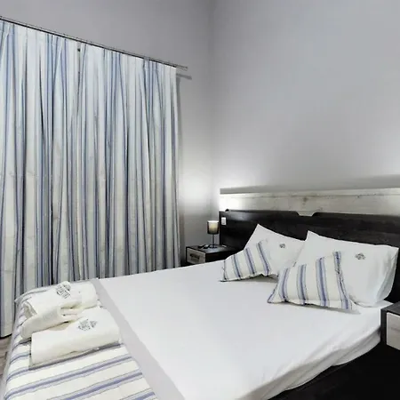 Paramithi Luxury Apartments Nikiti  Buitenkant foto