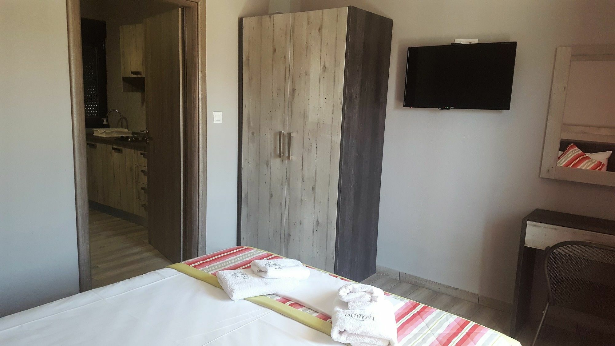 Apartment Paramithi Luxury *