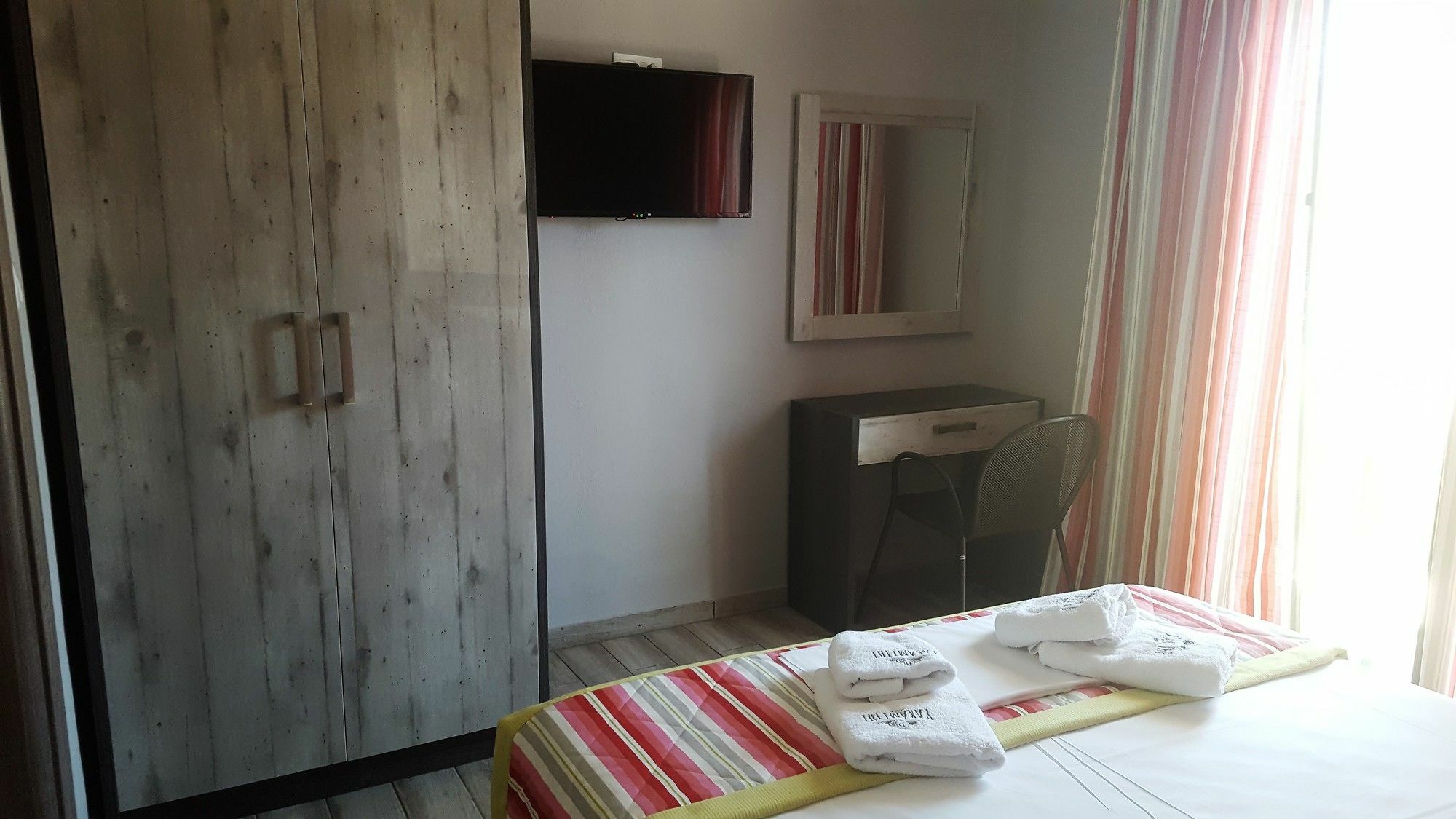 Paramithi Luxury *