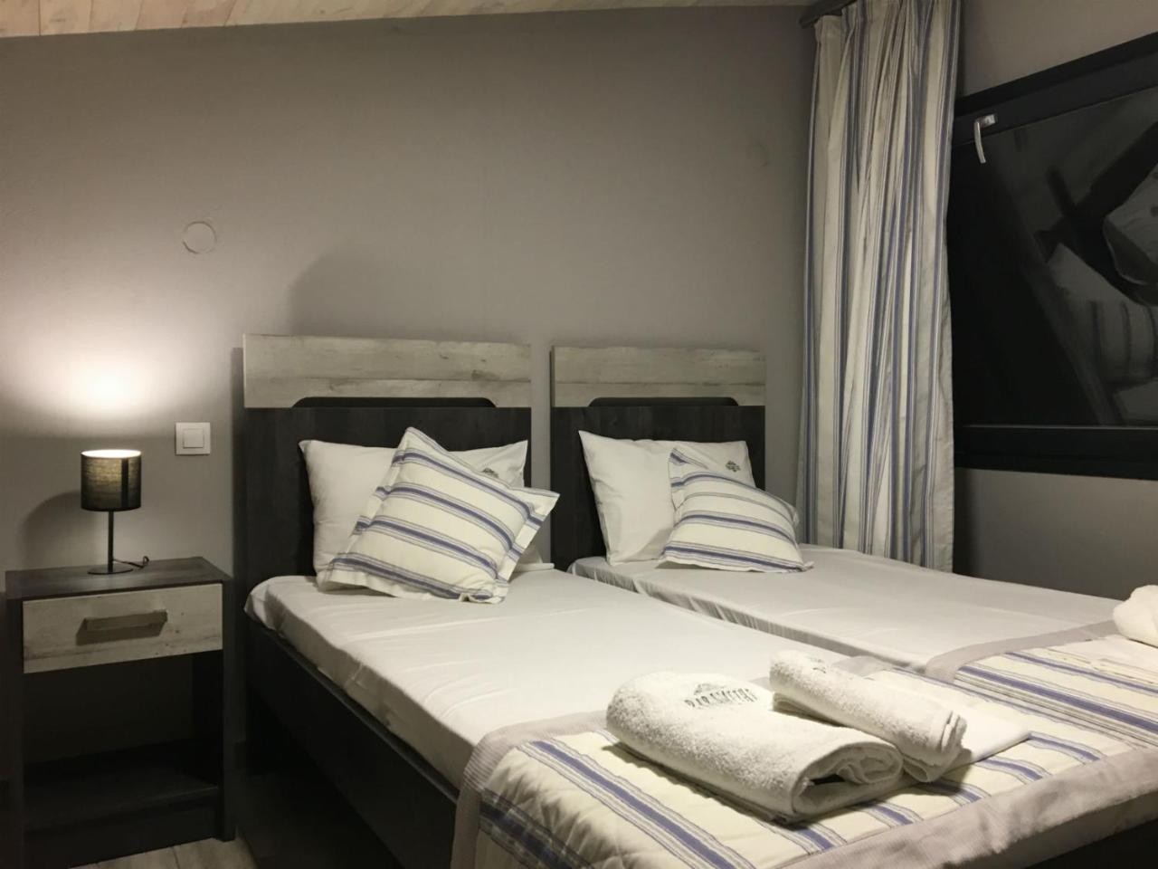 Paramithi Luxury